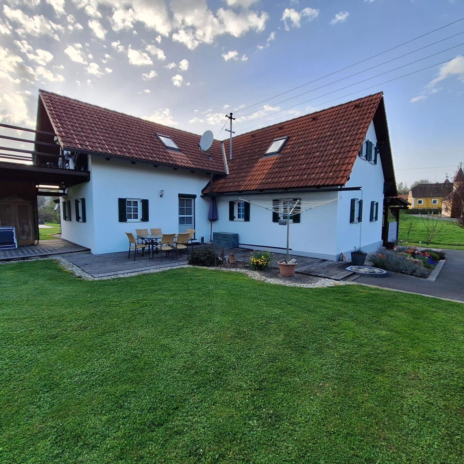 Ferienhaus Am Bach Kirchberg an der Raab ภายนอก รูปภาพ